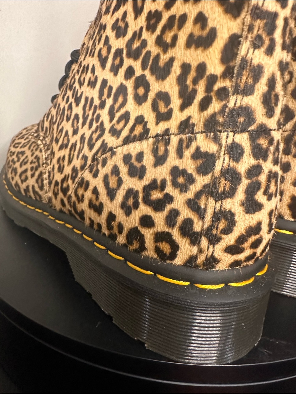 Dr. Martens 1460 Pascal Genuine Leopard-Print Hair-On Leather Boots M 11 / W 12 - Picture 7 of 10